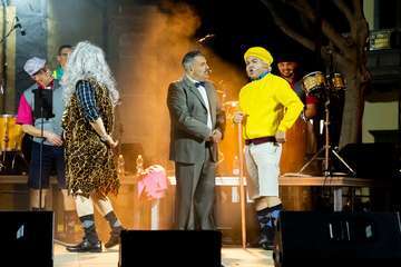  La Murgota de Telde estrena con éxito en Gáldar su espectáculo 'Los chicos del coro'/TA.